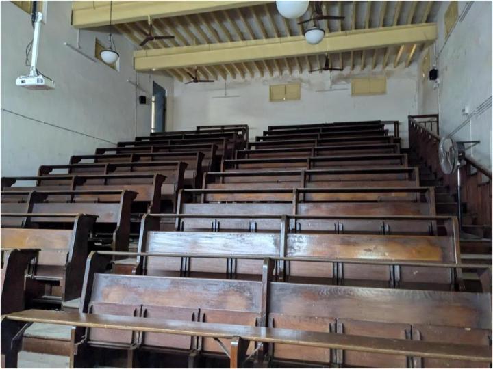 lecture-hall-in-Red Fort-anatomy-block.jpg